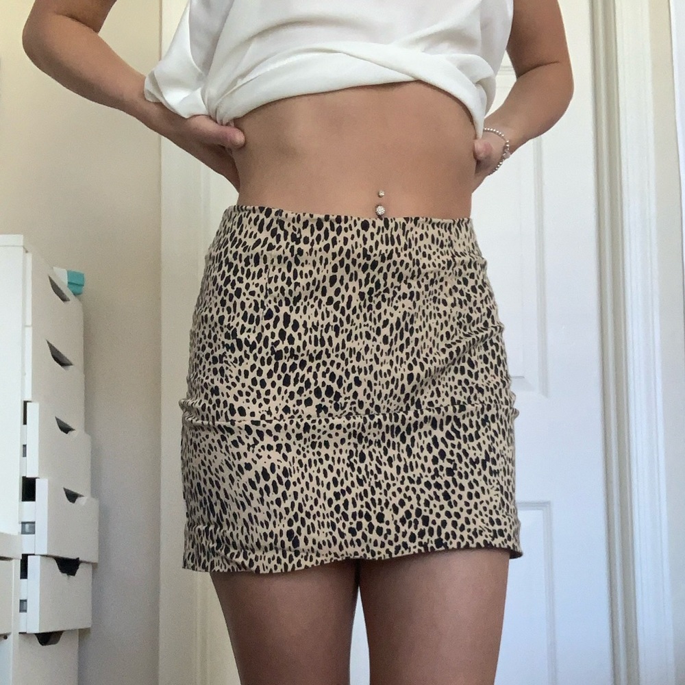 Brandy Melville Cheetah Skirt